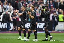 Wenger quan ngại khả năng đua vô địch của Arsenal