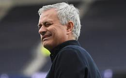 Mourinho từ chối Chelsea để ở lại Roma