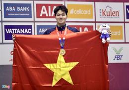 Hưng Nguyên mở hàng HCV SEA Games 32 cho bơi lội Việt Nam