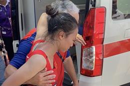 VĐV marathon Việt Nam không bỏ cuộc giữa chừng, từ chối lên xe cứu thương sau chặng đua