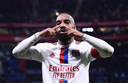 Alexandre Lacazette ghi 4 bàn giúp Lyon ngược dòng khó tin