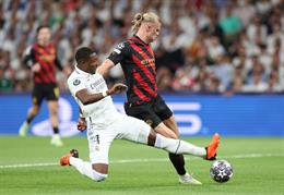 Erling Haaland vô hại ra sao trước Real Madrid? 