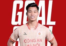 Văn Thanh lập cú đúp ghi bàn trong màu áo CAHN