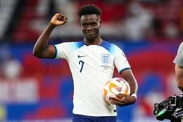 Phil Foden dự đoán về Bukayo Saka 