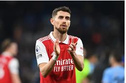 Tương lai của Jorginho tại Arsenal được xác định