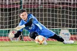 Thủ môn Đặng Văn Lâm bất ngờ được vinh danh ở Thái Lan