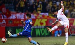 Video: Ngoại binh Viettel dứt điểm cháy lưới CLB Hà Nội