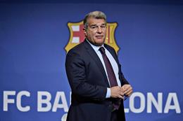 Joan Laporta: Barca mạnh hơn Real Madrid