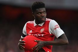 Thomas Partey rời Arsenal tới Ả Rập Xê Út?