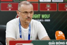 HLV Bandovic chỉ ra hạn chế của giải V-League so với Thai League