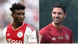 Arsenal tiếp tục “rút ruột” Ajax
