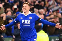 Newcastle có thêm Harvey Barnes từ Leicester