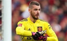 Dwight Yorke: "Fan MU rồi sẽ cầu xin De Gea quay trở lại"