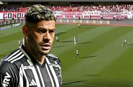 Ngả mũ trước siêu phẩm đá phạt của Hulk 