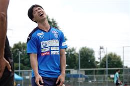 Yokohama FC bất ngờ dành bài riêng nói về Công Phượng 