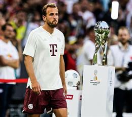 Tân binh Harry Kane ra mắt, Bayern vẫn thảm bại ở Siêu cúp Đức 2023
