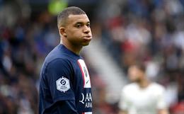 Mbappe nhượng bộ với PSG 