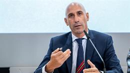 Đến lượt ĐT phái nam Tây Ban Nha "kết tội" Luis Rubiales