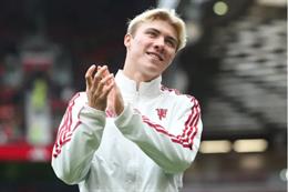 HLV ĐT Đan Mạch mang tin cực vui cho NHM MU