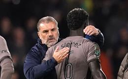 HLV Postecoglou bảo vệ dàn dự bị của Tottenham sau trận thua Fulham