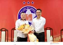 HLV Trương Việt Hoàng ra mắt ấn tượng cùng Đà Nẵng FC