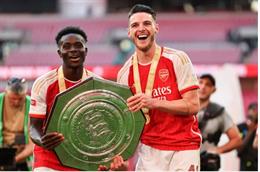 Arsenal có Declan Rice nhờ Bukayo Saka?