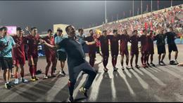 Trợ lý HLV Troussier gây sốt sau chiến thắng của U23 Việt Nam