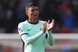 Thiago Silva thích bài đăng chỉ trích PSG