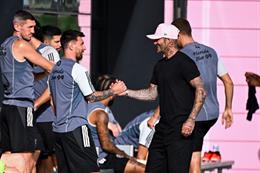 David Beckham: "48 tuổi rồi nhưng tôi vẫn muốn đến xem Messi tập luyện mỗi ngày"