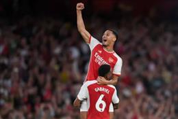 William Saliba rút khỏi ĐT Pháp