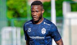 Campuchia nhập tịch chân sút đồng hương với Samuel Eto'o cho vòng loại World Cup 2026