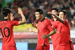 Sao Bayern tỏa sáng, đội tuyển Hàn Quốc ghi bàn từ rất sớm vào lưới Việt Nam