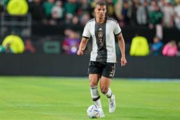 Lộ diện mục tiêu tiếp theo của Real Madrid trên TTCN