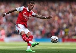 Ben White gửi lời cảnh báo tới Mykhailo Mudryk và Raheem Sterling