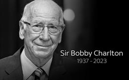 Nhà Glazer không tham dự lễ tang của Sir Bobby Charlton