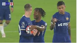 Enzo Fernandez được khen ngợi sau hành động đẳng cấp