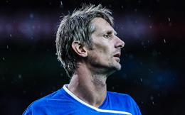 Edwin van der Sar: Gã khổng lồ với cái đầu lạnh