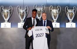 CHÍNH THỨC: Vinicius được Real Madrid thưởng lớn