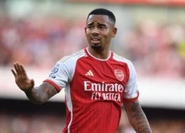 Arsenal nhận tin khủng khiếp từ Gabriel Jesus