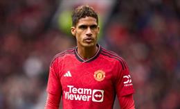 MU đồng ý bán Raphael Varane