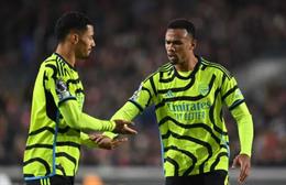 Rio Ferdinand chỉ ra lý do Arsenal được đánh giá cao hơn Liverpool