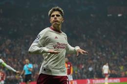 Garnacho suýt bị thủ môn Galatasaray dạy dỗ vì màn ăn mừng khiêu khích