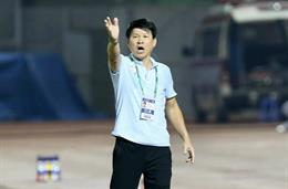 HLV Vũ Tiến Thành nói gì khi ngồi vào ghế nóng GĐKT HAGL?
