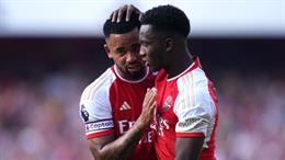 Gary Neville chỉ ra lý do Arsenal không thể vô địch Premier League mùa này