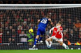 Arsenal đã áp đảo West Ham như thế nào?