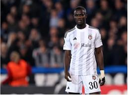 Besiktas chấm dứt hợp đồng với Eric Bailly chỉ sau 3 tháng