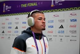 Thương vụ Kalvin Phillips tới Newcastle có nguy cơ bị sụp đổ