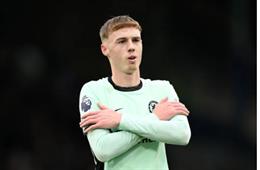 Cựu sao Chelsea chỉ ra sai lầm lớn nhất của Pep Guardiola ở Man City