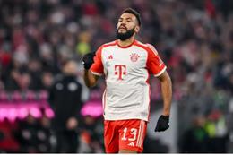 MU đưa thêm Choupo-Moting vào tầm ngắm