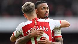 Arsenal đại thắng, Gabriel Jesus vẫn bị đặt dấu hỏi